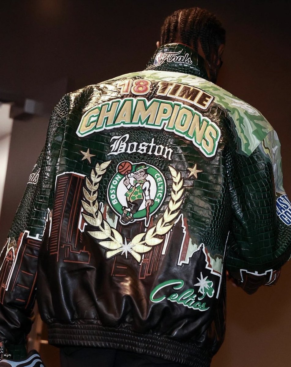 Outlander Magazine tweet media