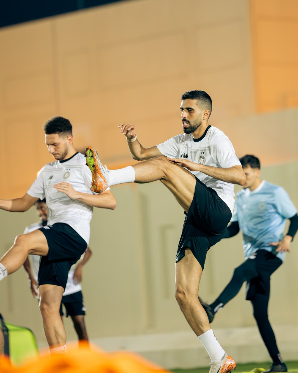AlsaddSC's tweet photo. نستعد للقادم ⚽️

#السد | #AlSadd https://t.co/7R6d22wcSR