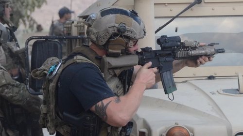 Remnantize's tweet photo. Green Berets and MARSOC https://t.co/Fxx40gRT5H