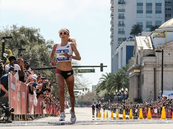 RunBlogRun's tweet photo. Emily Sisson pushes forward after Paris marathon finish by Deji Ogeyingbo, https://t.co/WNaGiSQkkz , #emilysisson, #newbalance, #Paris2024, #ChicagoMarathon, #womensrunning, #running, #marathons, #roadracing, #trackandfield, #kevinmorris, https://t.co/MxRoYWrcbc