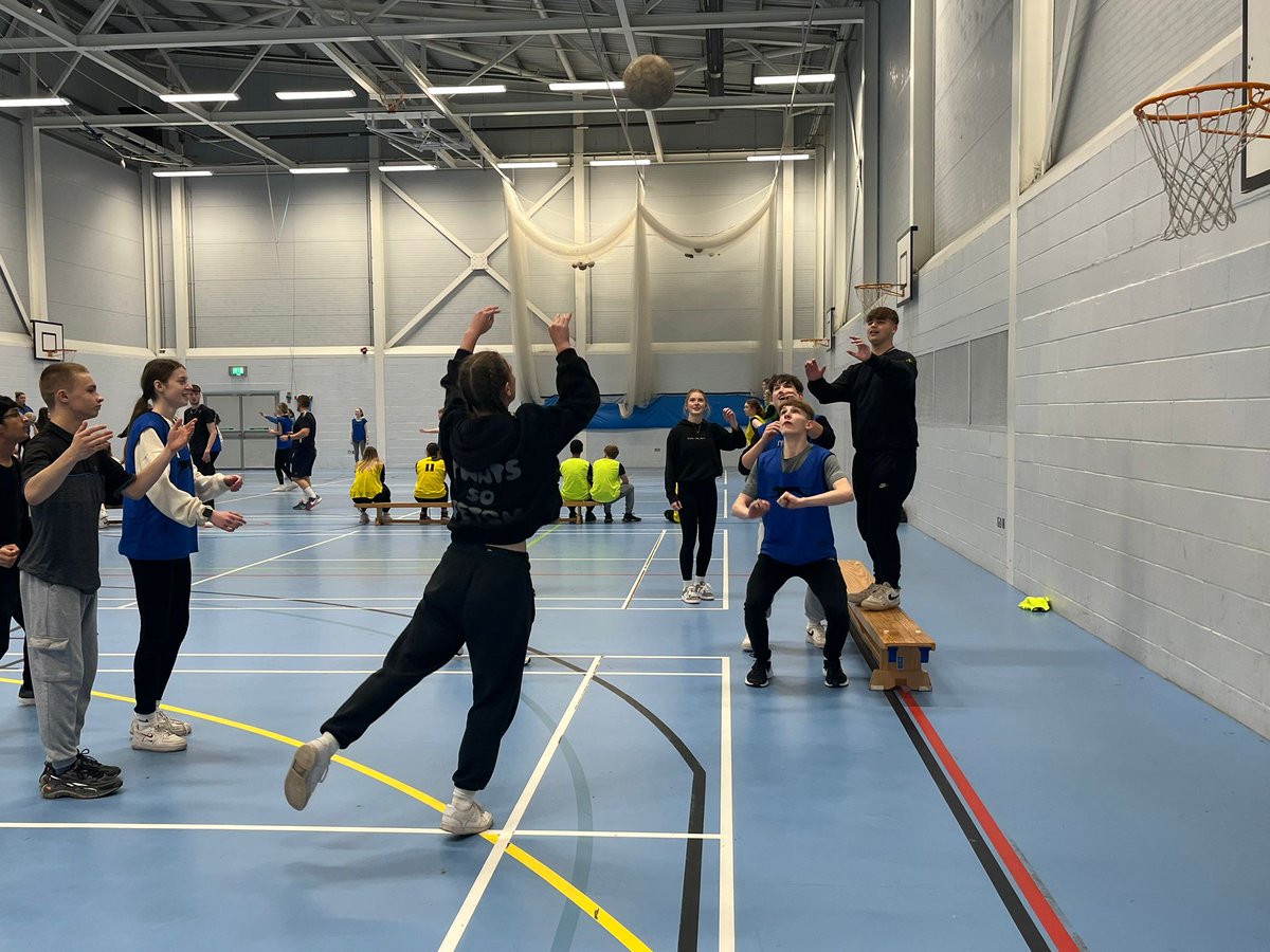 North Bromsgrove High School House team -CARE- tweet media