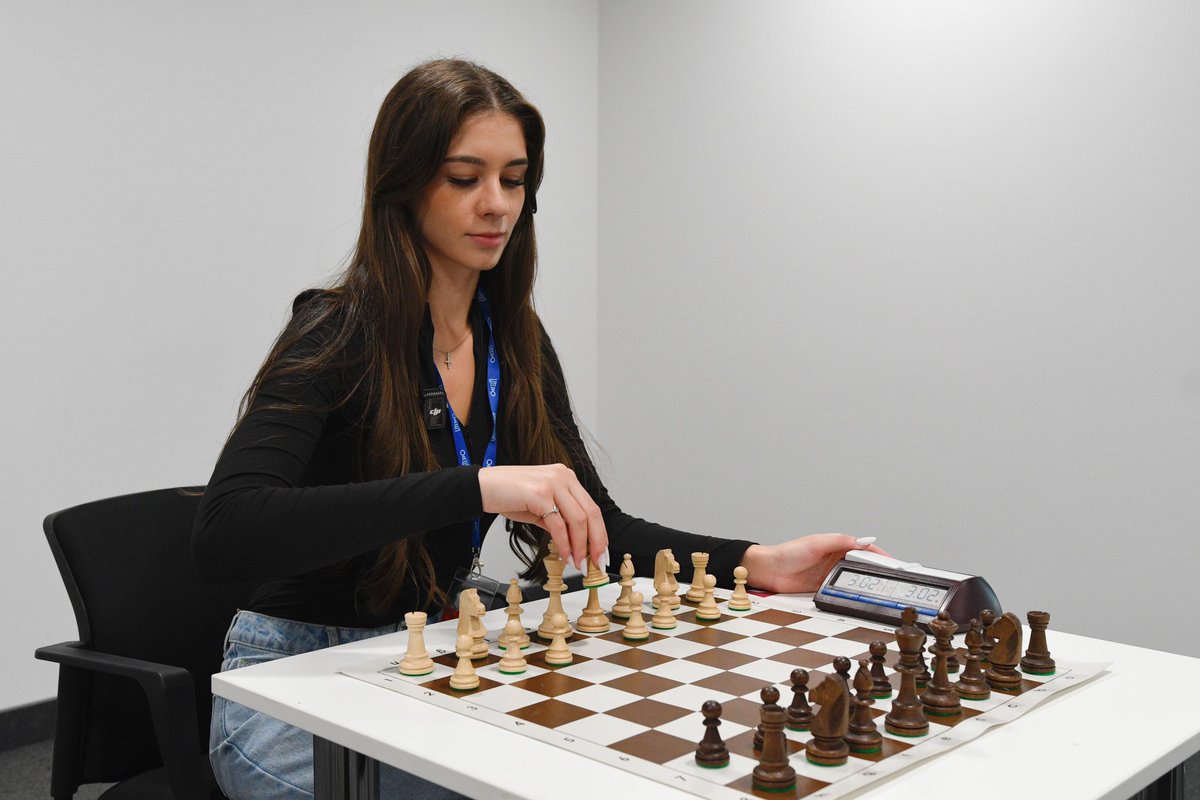 Behind the Scenes of My First Organised Chess Tournament youtu.be/QEJ4vsmPaqU