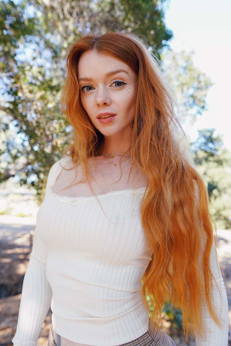 Weegirlyscot tweet media