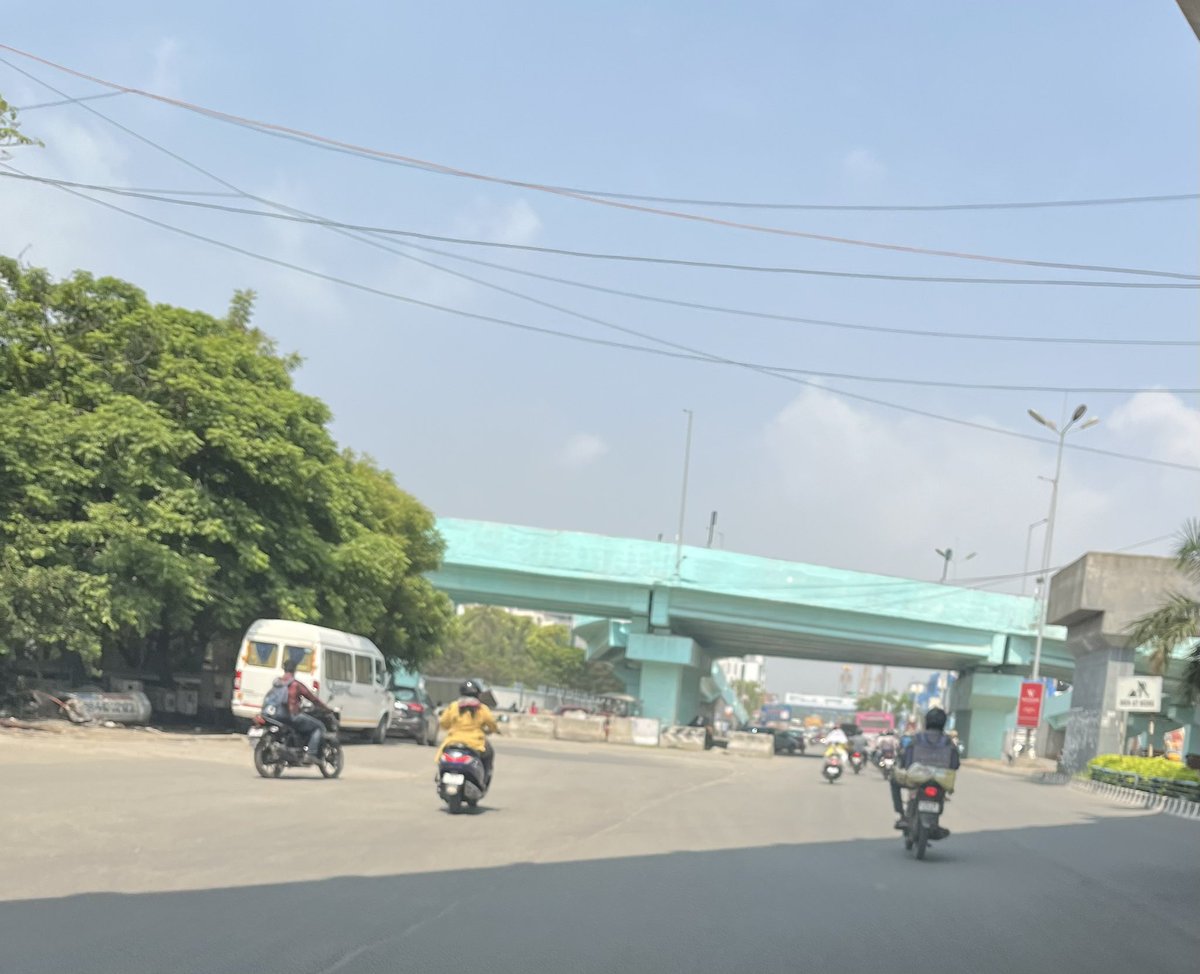 Selva Gops tweet media