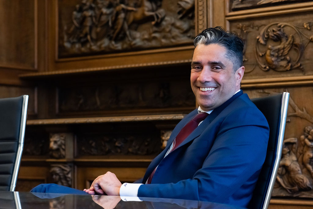 Curious about how to choose the right insurance company? After handling bad faith insurance cases (including their own!), Mo Hamoudi shares insights on how to spot red flags and avoid falling for those too-good-to-be-true slogans. 🚩 

bit.ly/4eU8aEj

#InsuranceBadFaith