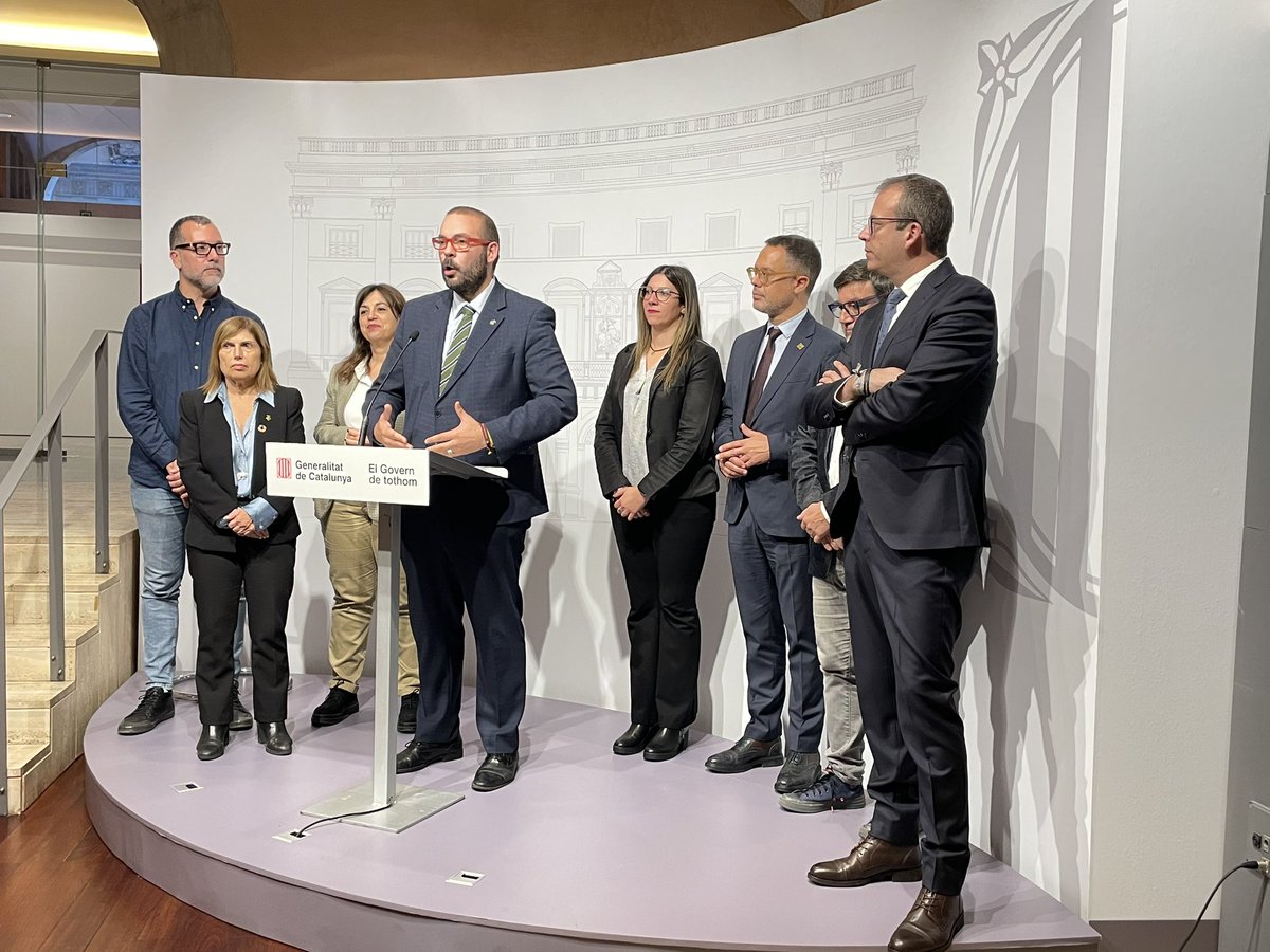 👉Trobada amb el MH President <a href="/salvadorilla/">Salvador Illa Roca</a>

⏺️ Treballem plegats per enfortir el municipalisme i els ajuntaments de la mà de <a href="/gencat/">Generalitat de Catalunya</a>