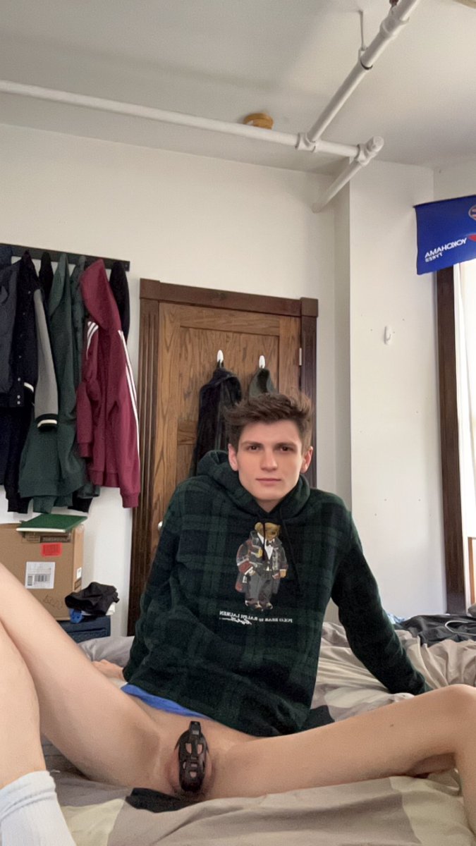 MasterOnBnny's tweet photo. Day 23 🔒
Should I be released on the 1st or just stay locked?? Rt to stay locked https://t.co/vL1Ovf6iQM