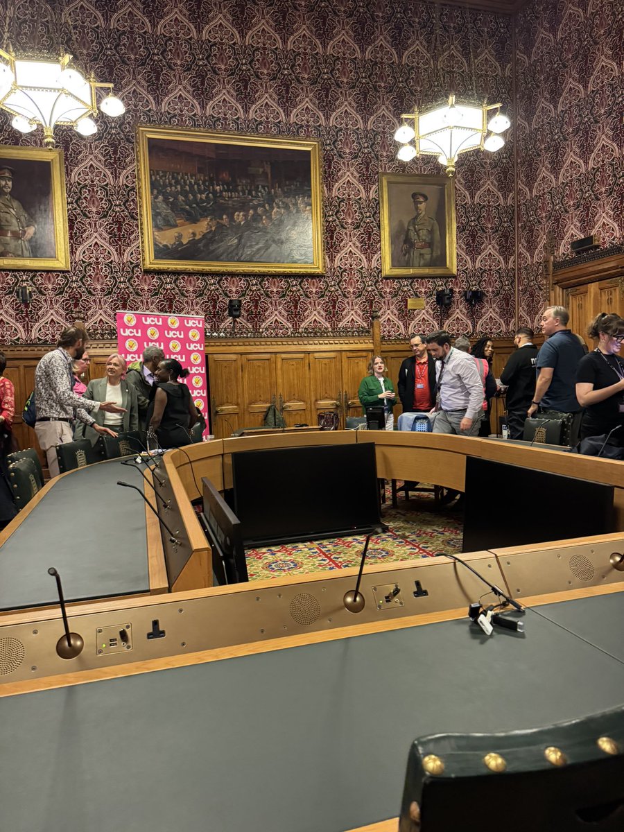 UCU Wolverhampton College (@ucucollege) on Twitter photo Huge thanks to <a href="/UCU/">UCU</a> members at City of W’ton College! Your efforts meant our reps met W’ton MPs Warindar Juss, Sureena Brackenridge, Antonio Bance &  Pat McFadden. Together, we push for parity of pay & conditions for college staff with school staff through national bargaining. Huge thanks to <a href="/UCU/">UCU</a> members at City of W’ton College! Your efforts meant our reps met W’ton MPs Warindar Juss, Sureena Brackenridge, Antonio Bance &  Pat McFadden. Together, we push for parity of pay & conditions for college staff with school staff through national bargaining.