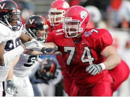 AlScott1998's tweet photo. Former Bulldog (2000-04) and 7x Pro Bowl offensive lineman Logan Mankins has been named a 2025 finalist for the Football Hall of Fame https://t.co/NurKCe9drE