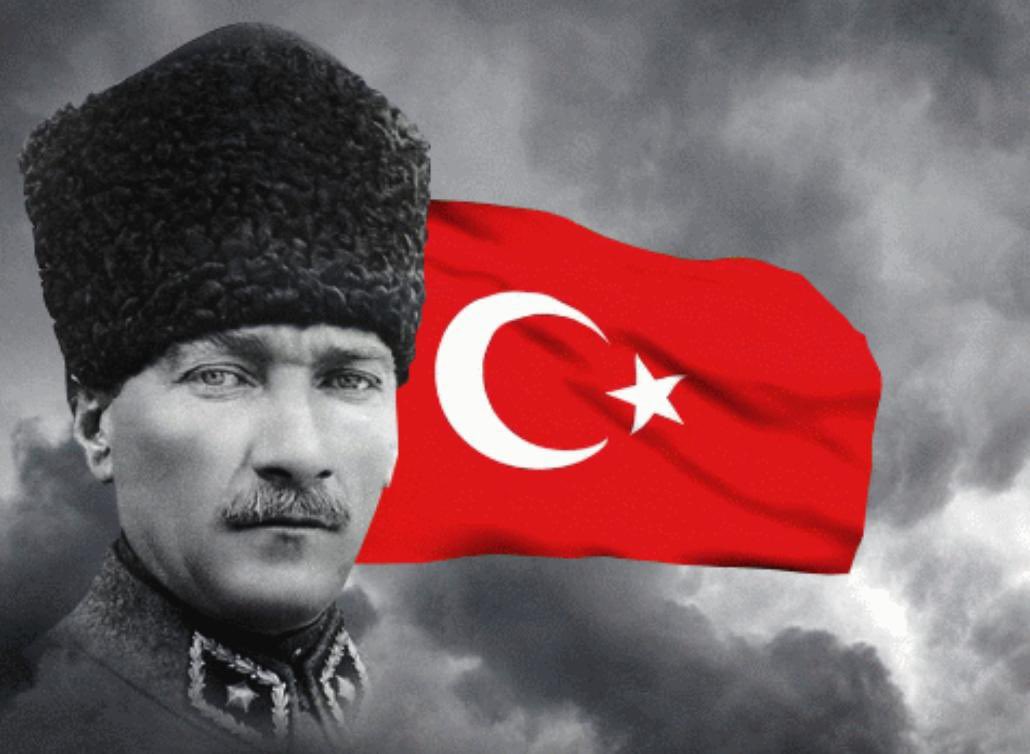 NurFida22073709's tweet photo. Bu bayrağın altında yaşayıp, ihanet edenlere hilalin gölgesi haram olsun
 #tusaş 
#patlama #ankara #terör https://t.co/oRqbx8EcKa