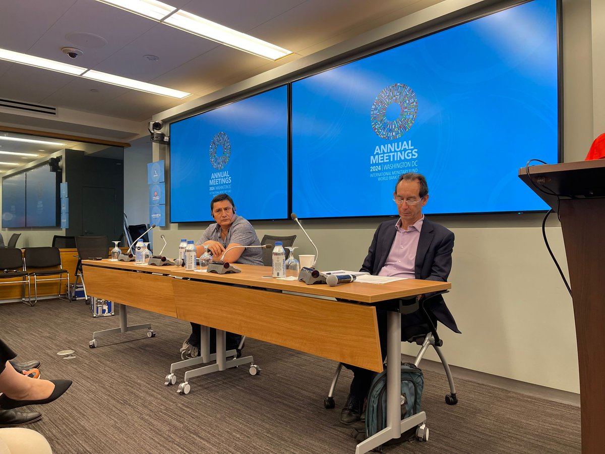 ciel_tweets's tweet photo. Starting now at #WBGMeetings #AMCSO24→ Panel discussion on #remedy for communities harmed by development projects featuring CIEL’s @Ambientalist, community leaders, activists, & #Accountability experts.
🔗 Livestream: https://t.co/0FeX3qMeL7
🧵key takeaways in thread below👇 https://t.co/N8o7Qzf7gX
