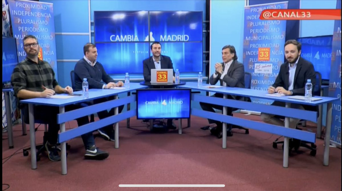 Canal 33 Madrid (@canal33) on Twitter photo En el aire la tertulia nacional con <a href="/FernandoFanego/">Fernando Fanego</a> <a href="/fernangonzalez/">Fernán González</a> <a href="/danielgalvalizi/">Daniel Galvalizi</a> <a href="/FcoSerrato/">Fran Serrato</a> En el aire la tertulia nacional con <a href="/FernandoFanego/">Fernando Fanego</a> <a href="/fernangonzalez/">Fernán González</a> <a href="/danielgalvalizi/">Daniel Galvalizi</a> <a href="/FcoSerrato/">Fran Serrato</a>