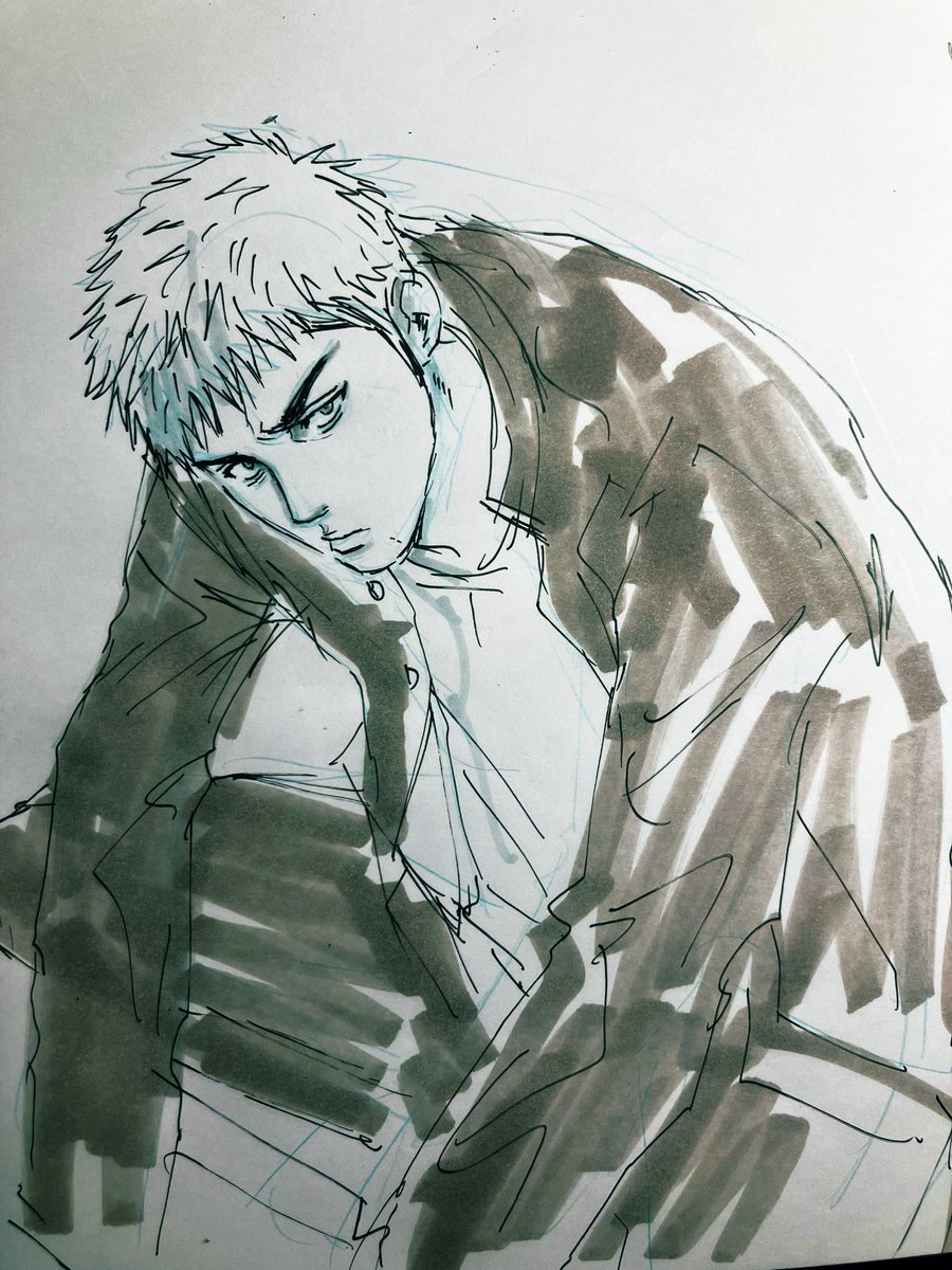 顔を思い出しながら描いています☺️