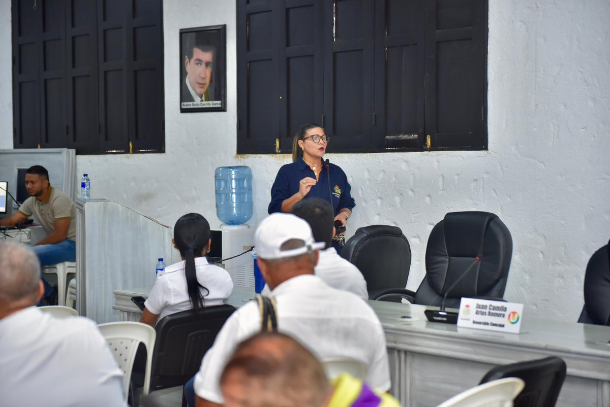 SecSaludVpr's tweet photo. La Secretaría Local de Salud socializó ante el Concejo Municipal los resultados de su gestión en seis puntos clave para el bienestar de la población vallenata. https://t.co/yjEXY4LzeC
