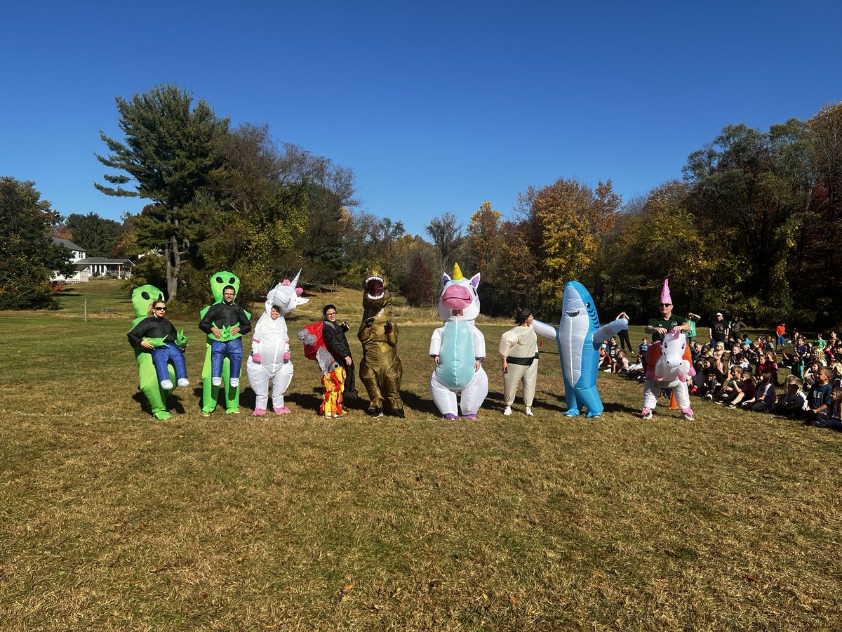 Met our fall fundraiser goal! This is how <a href="/PennWood1470/">Penn Wood Elementary School</a> celebrates! <a href="/WestChesterASD/">West Chester Area SD</a>