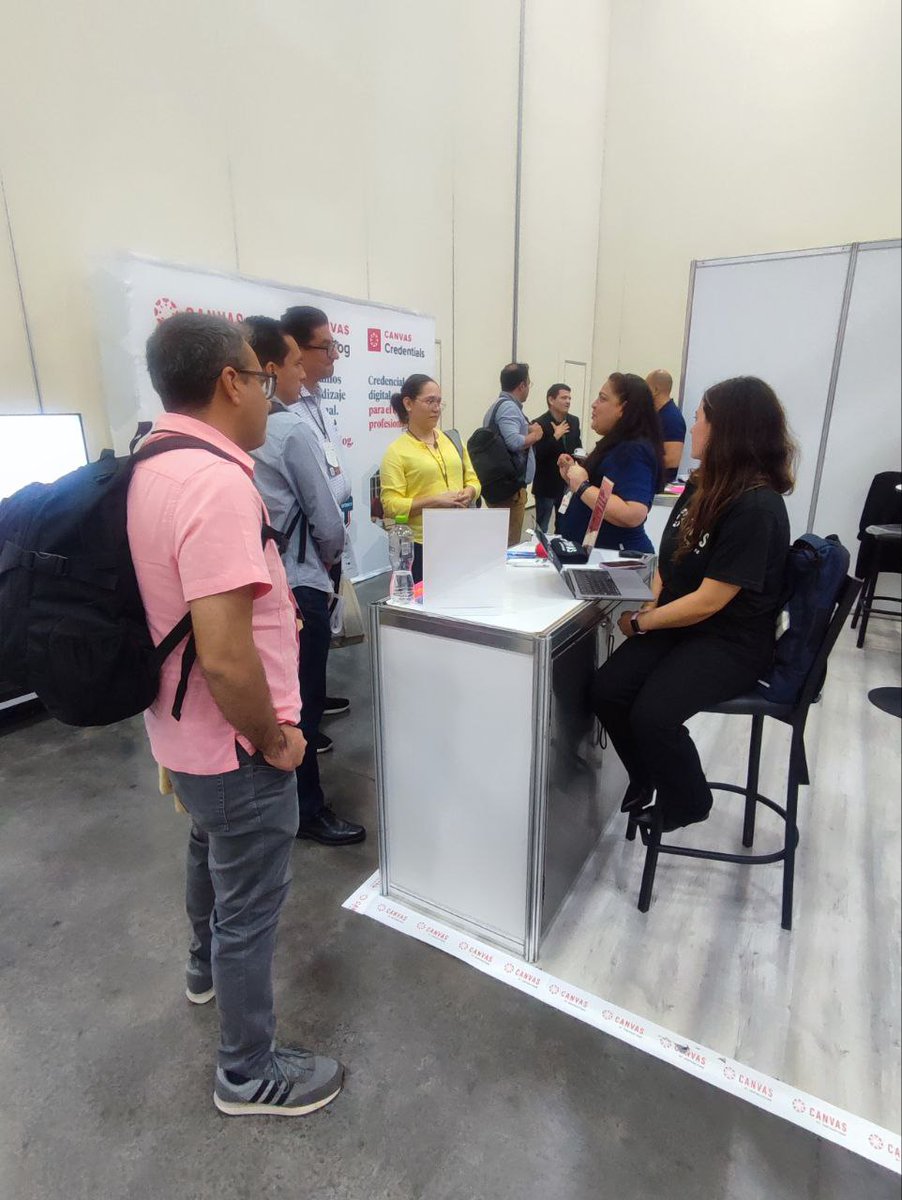 MetaRedMx's tweet photo. Nuestros patrocinadores muestran las soluciones tecnológicas más innovadoras en la #ExpoANUIESTIC, dentro del Encuentro ANUIES-TIC#UACH2024.
Te invitamos a seguir las transmisiones aquí 👉 https://t.co/VhvGf4hunu
https://t.co/2X1pftDS2A 
#EncuentroAnuiesTic
#ExpoAnuiesTic2024 https://t.co/QJORbJD0SS