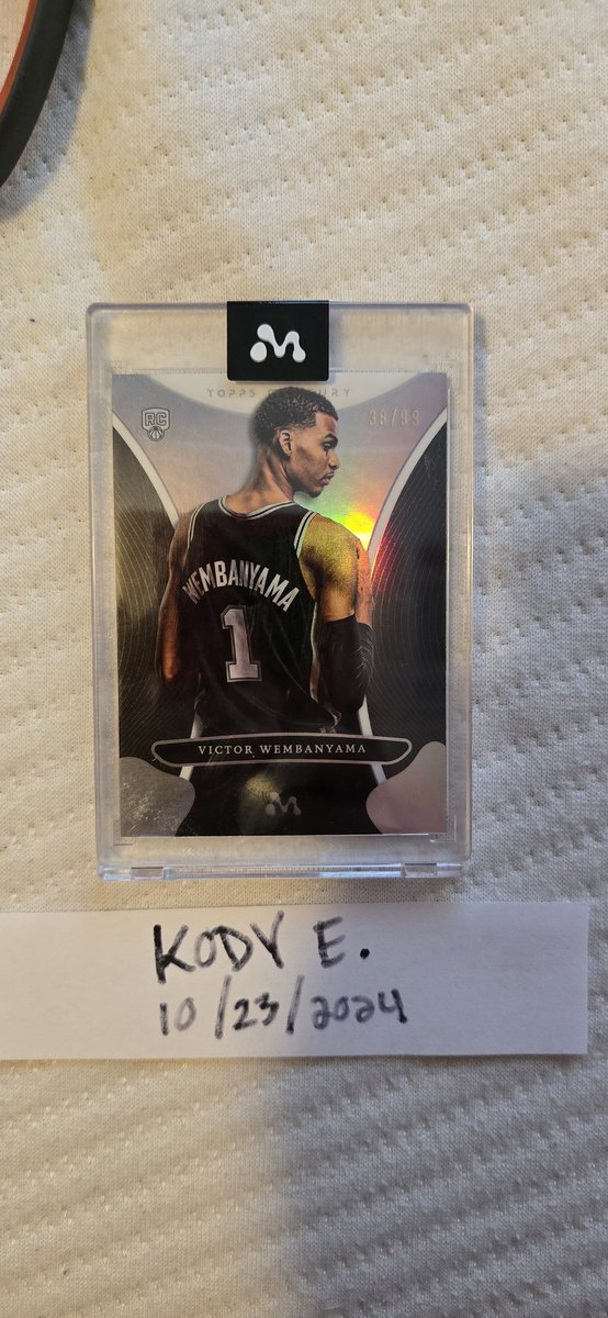 tombradycollect's tweet photo. @MashingDingers @CardPurchaser U need this bad boy https://t.co/v5ISRHCAof