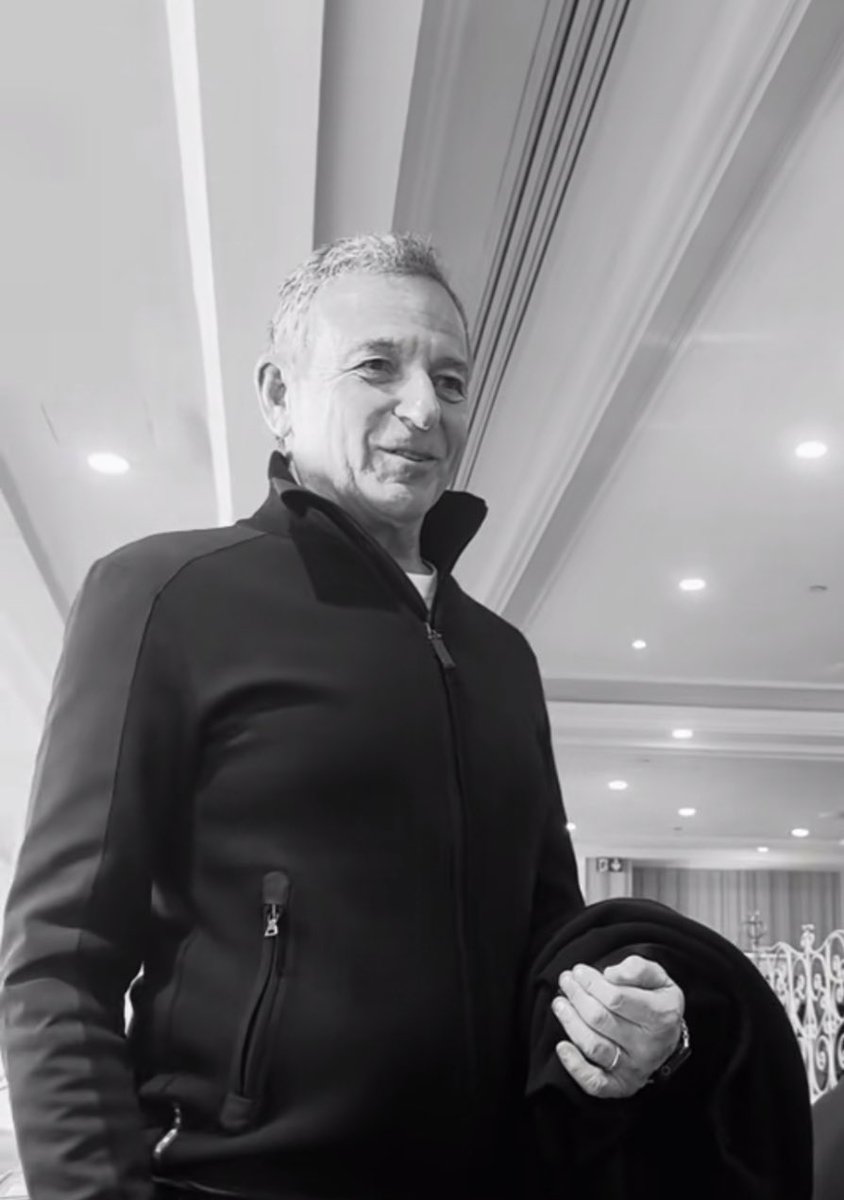 DLPReport's tweet photo. Natacha Rafalski has been escorting Bob Iger and Josh D’Amaro around Disneyland Paris today. TikTok account HappilyEverDisney1 met them earlier at the Disneyland Hotel: https://t.co/M7xT40zesi