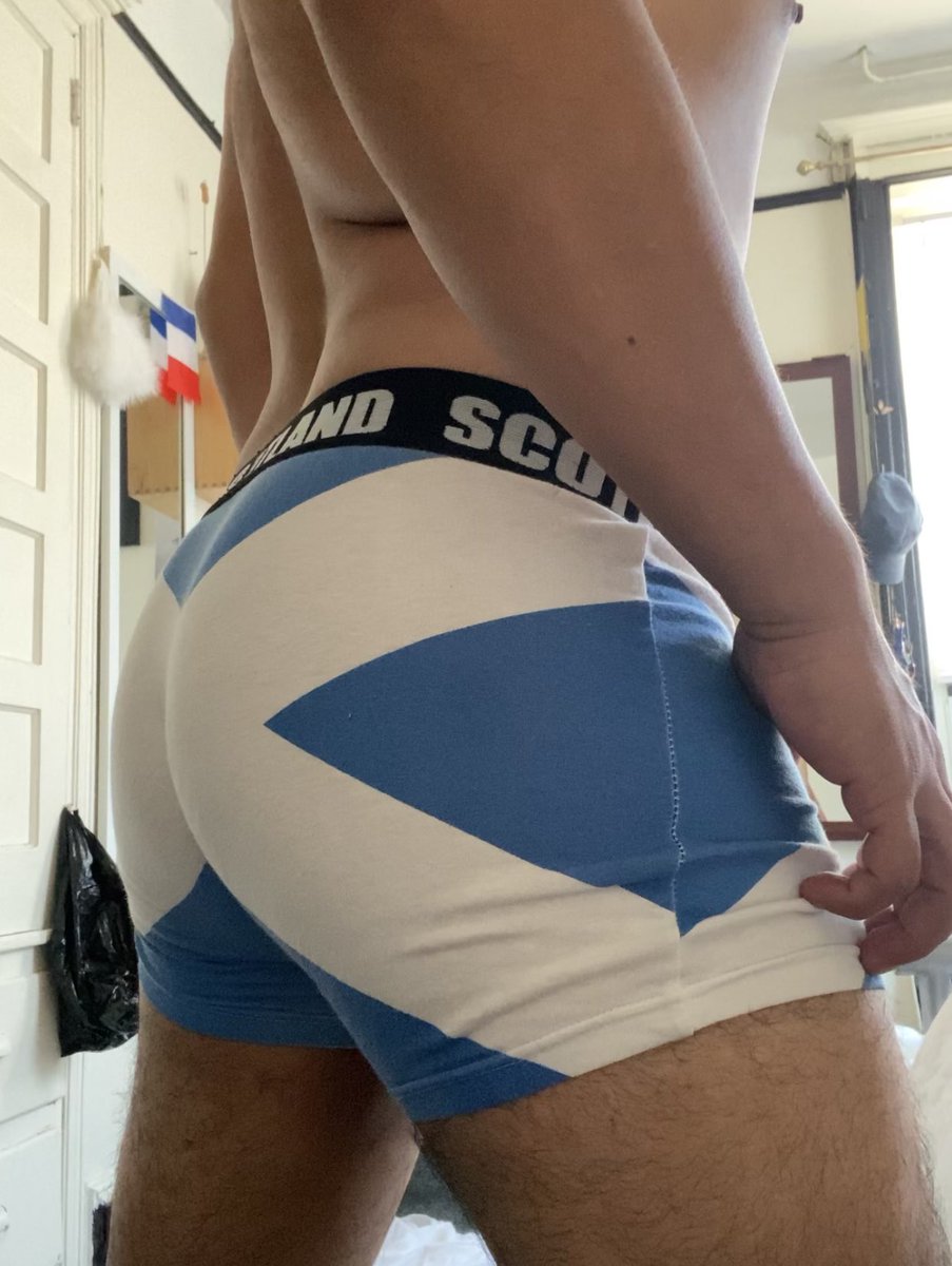 NikoSimantov's tweet photo. 🍑💦 https://t.co/LWCNpr8eLl