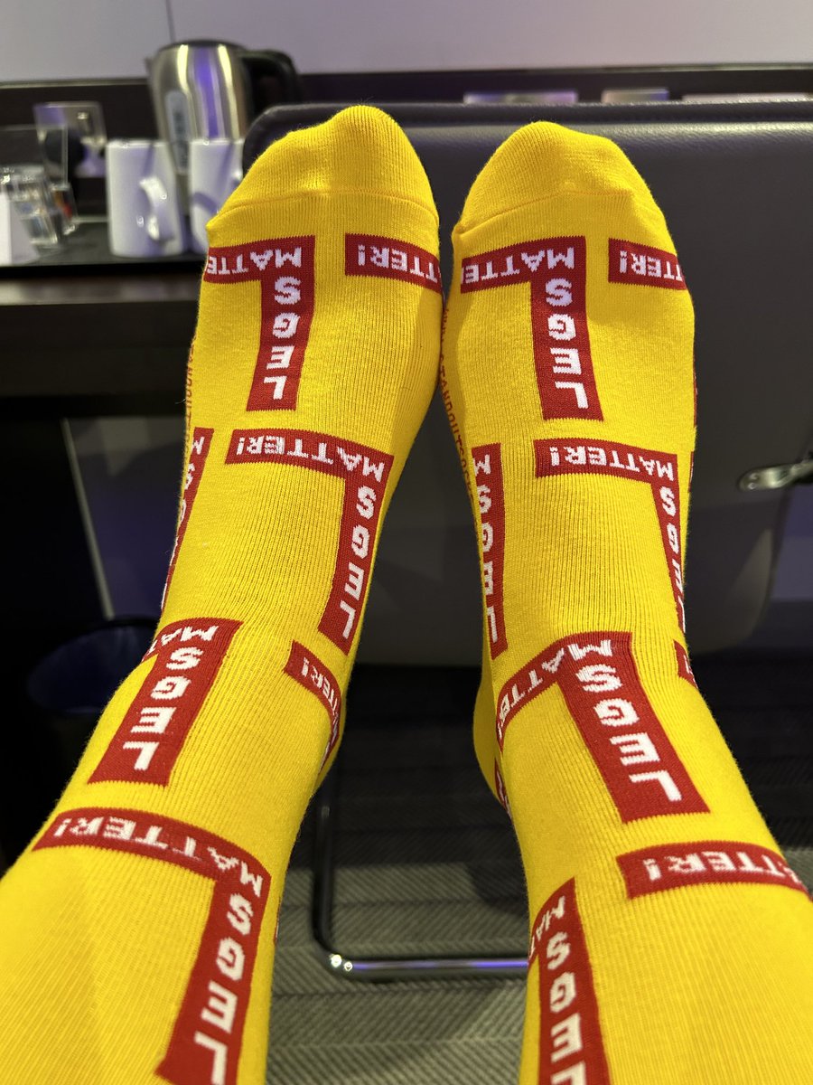KWills_09's tweet photo. Having a bit of feet up time in my cosy #legsmattersocks before flying the flag for ⁦@SoTV_UK⁩ and ⁦@LegsMatter⁩ at the #igpp conference tomorrow. https://t.co/kfu5N3rH18