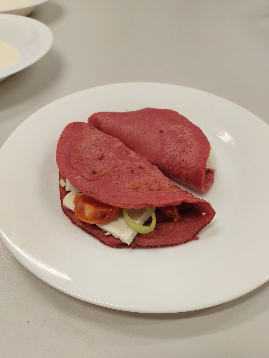 nervmnd's tweet image. pov: galeria de um estudante de nutrição