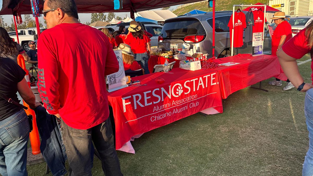 Chicano Alumni Fresno tweet media