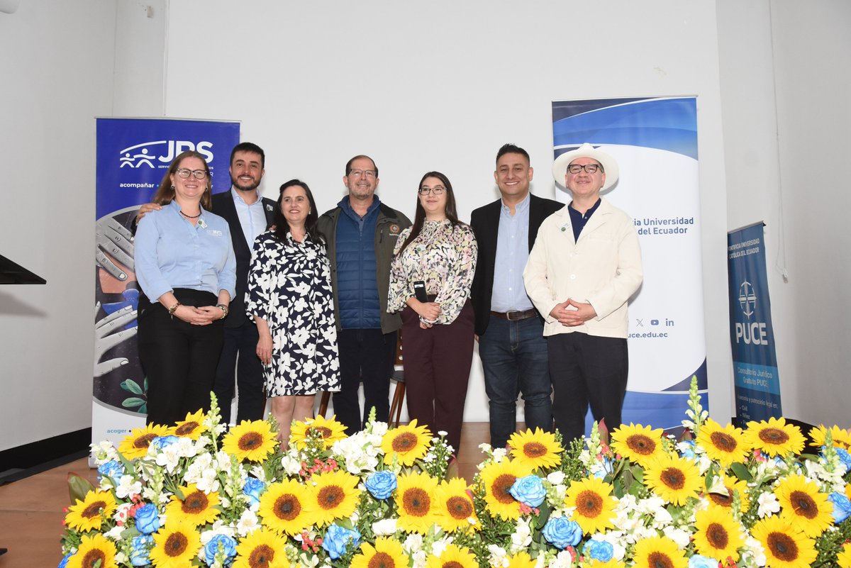 #AlianzasPUCE | 🤝 Firmamos un convenio con el <a href="/sjrec/">JRS Ecuador</a>, que busca fortalecer el apoyo a las personas en situación de refugio en Ecuador 🇪🇨, además de facilitar la derivación de casos para brindar asesoría legal, acompañamiento integral y patrocinio gratuito.