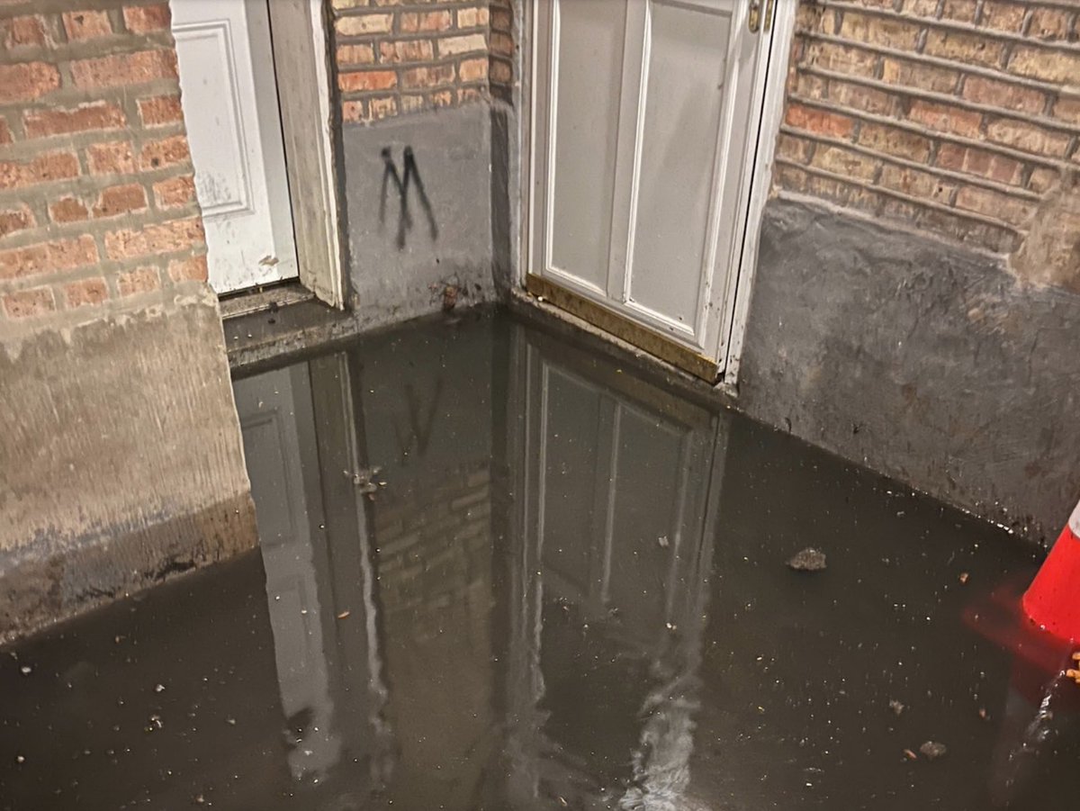 byaliceyin's tweet image. Our story has been updated w some updates on Reese’s tenure, including a recent incident in which his staffer was fired after taking off work bc of a flood, FOIA records show: