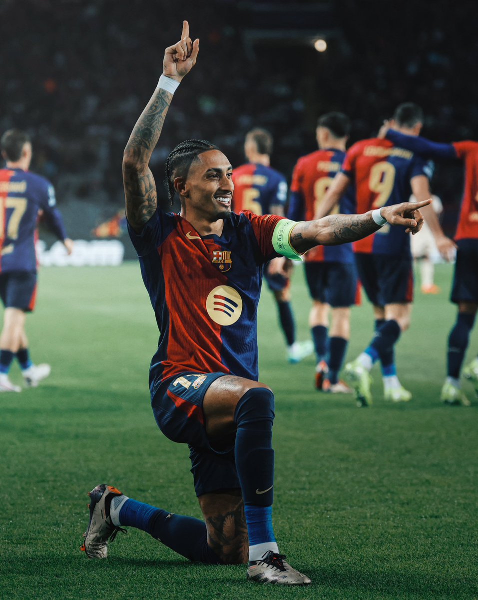 _ViscaFCB's tweet image. METS TON TRIPLÉ POUR L’AMOUR DU CIEL TU LE MERITES #Raphinha
