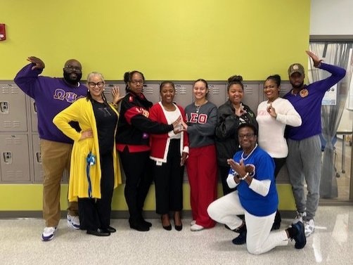 WillowSpringHS's tweet photo. Staff celebrating the Divine 9 during #CollegeAppWeek honoring the legacy, leadership, and impact of these incredible organizations as we inspire the next generation to reach higher. #Divine9 #CollegeBound https://t.co/HsfhJNxYqI