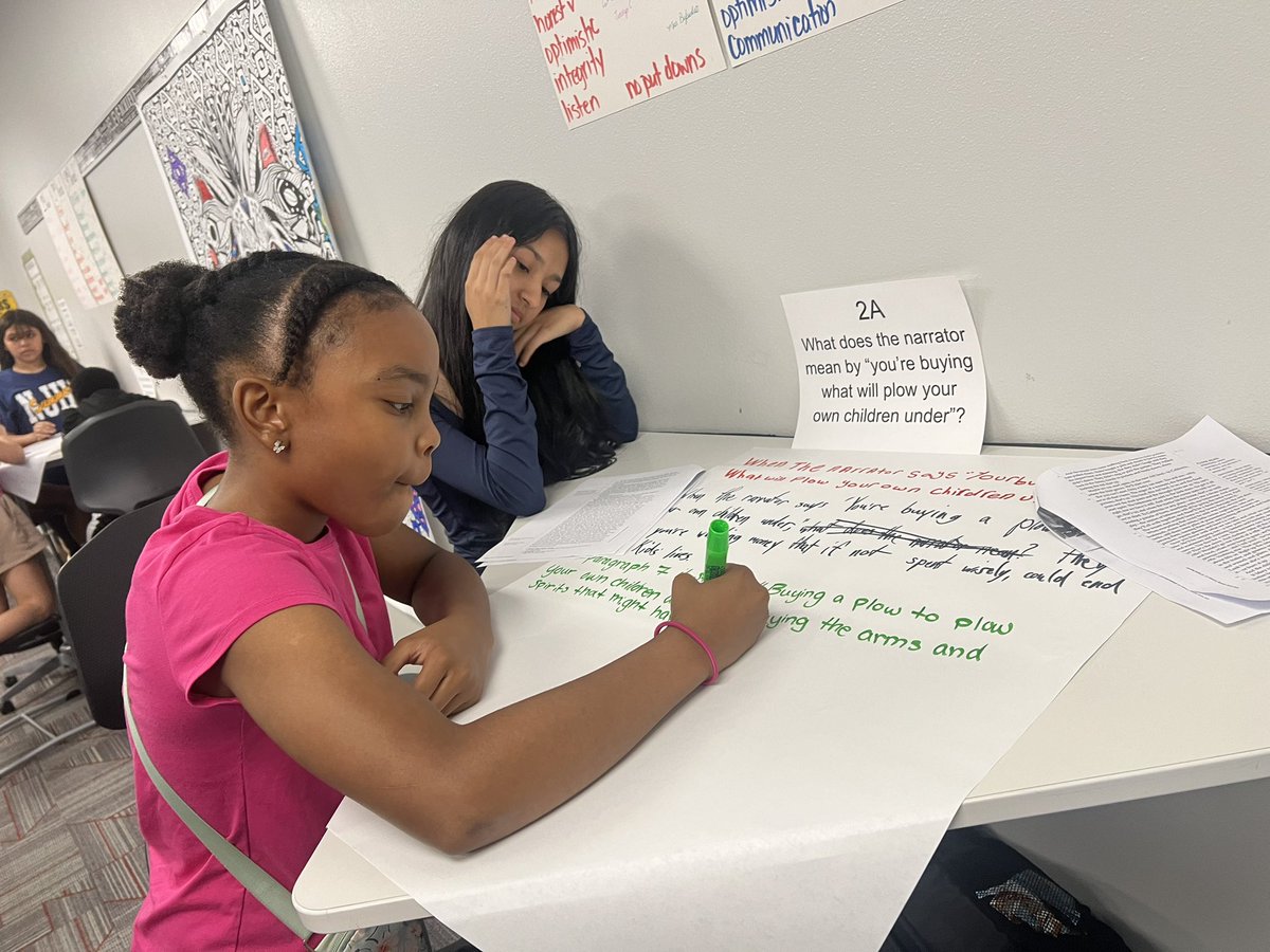 melissa_jharvey's tweet photo. Have you ever seen building thinking classrooms? It’s a math strategy that has a lot of thinking questions. Well, one of our ELAR teachers is doing it for English! #revisingandediting #buildingthinkingclassroomsforELAR https://t.co/rLrP12wdGo