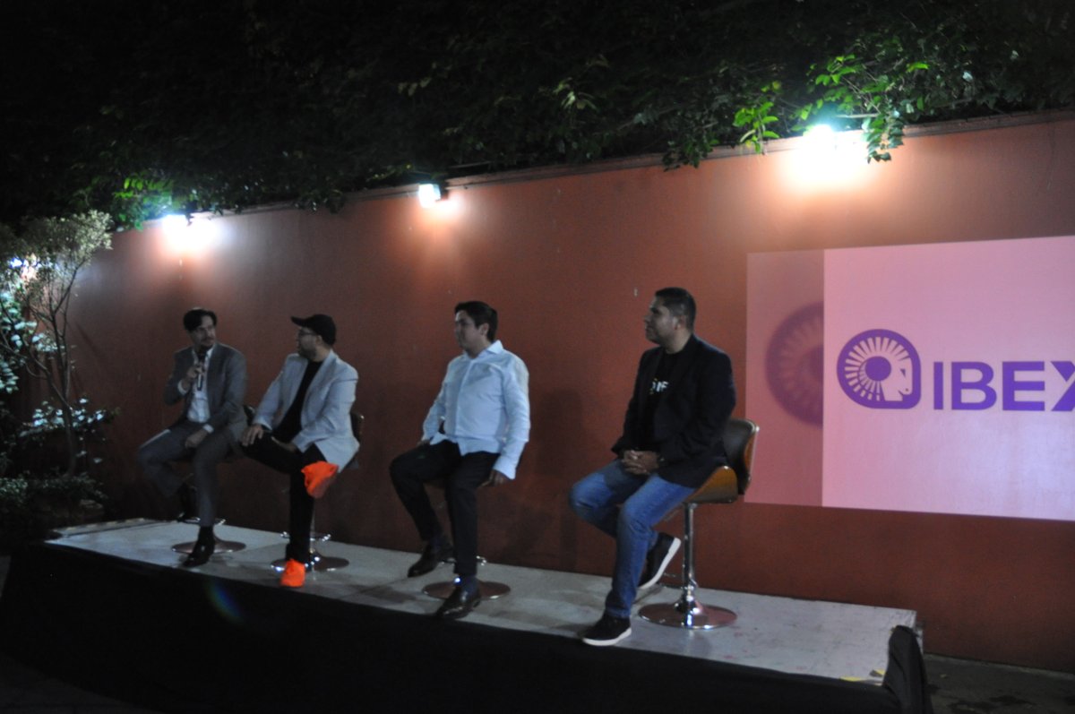La Casa De Satoshi (@lacasadesatoshi) on Twitter photo FinTech on the Bitcoin Blockchain <a href="/MexicoTechWeek/">Mexico Tech Week</a> 2024⚡️🇲🇽 <a href="/IBEXpay/">IBEX Pay ⚡️</a> <a href="/CoinFlip/">CoinFlip</a> <a href="/SwapidoBTC/">Swapido</a> <a href="/BuildwBitcoin/">Build With Bitcoin</a> <a href="/libdesatoshi/">Librería de Satoshi</a> 🏡
Gracias a toda la comunidad por venir y a los patrocinadores por hacerlo posible🧡 FinTech on the Bitcoin Blockchain <a href="/MexicoTechWeek/">Mexico Tech Week</a> 2024⚡️🇲🇽 <a href="/IBEXpay/">IBEX Pay ⚡️</a> <a href="/CoinFlip/">CoinFlip</a> <a href="/SwapidoBTC/">Swapido</a> <a href="/BuildwBitcoin/">Build With Bitcoin</a> <a href="/libdesatoshi/">Librería de Satoshi</a> 🏡
Gracias a toda la comunidad por venir y a los patrocinadores por hacerlo posible🧡