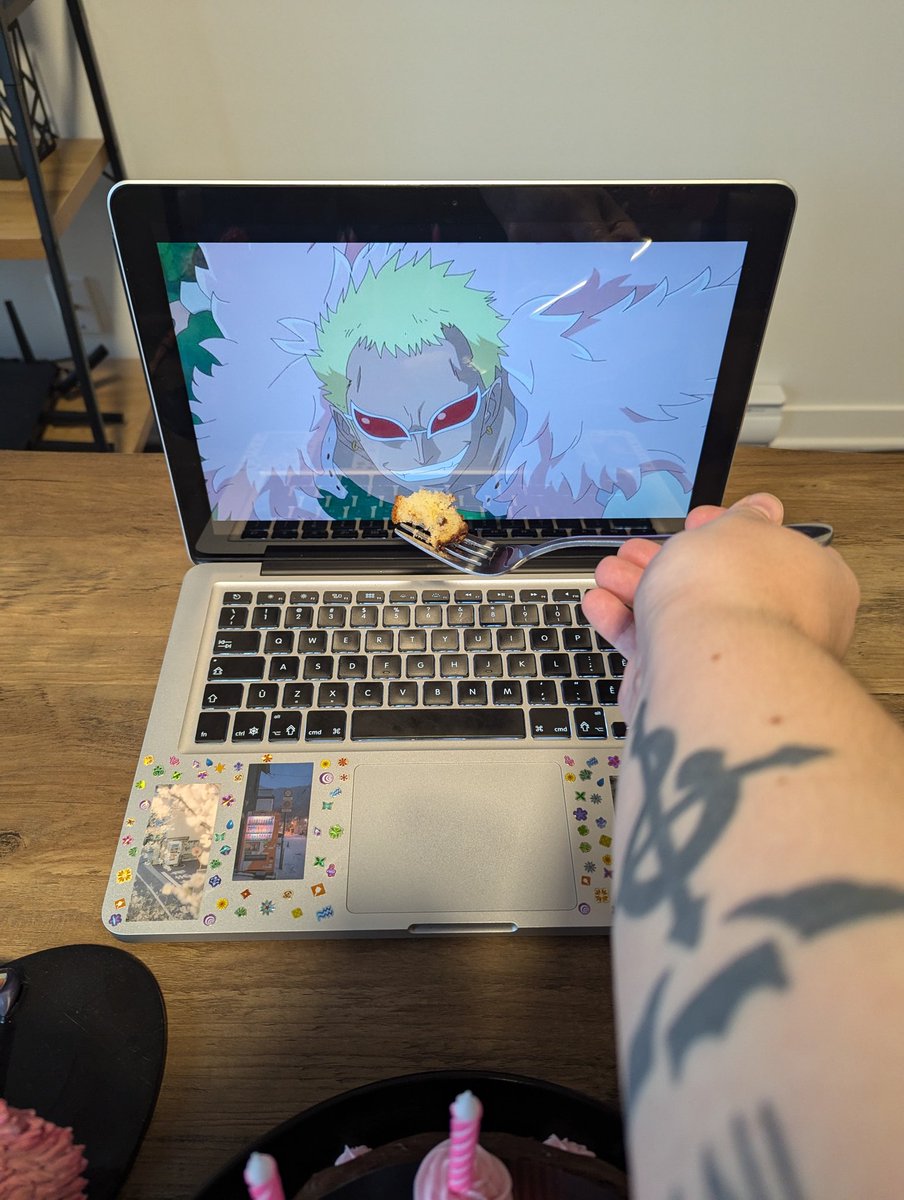 LEsprance's tweet photo. Happy birthday my baby ❤️🦩 #ドフラミンゴ生誕祭2024 #donxiquotedoflamingo #doflamingo #doffy https://t.co/O1LFLfrMk8