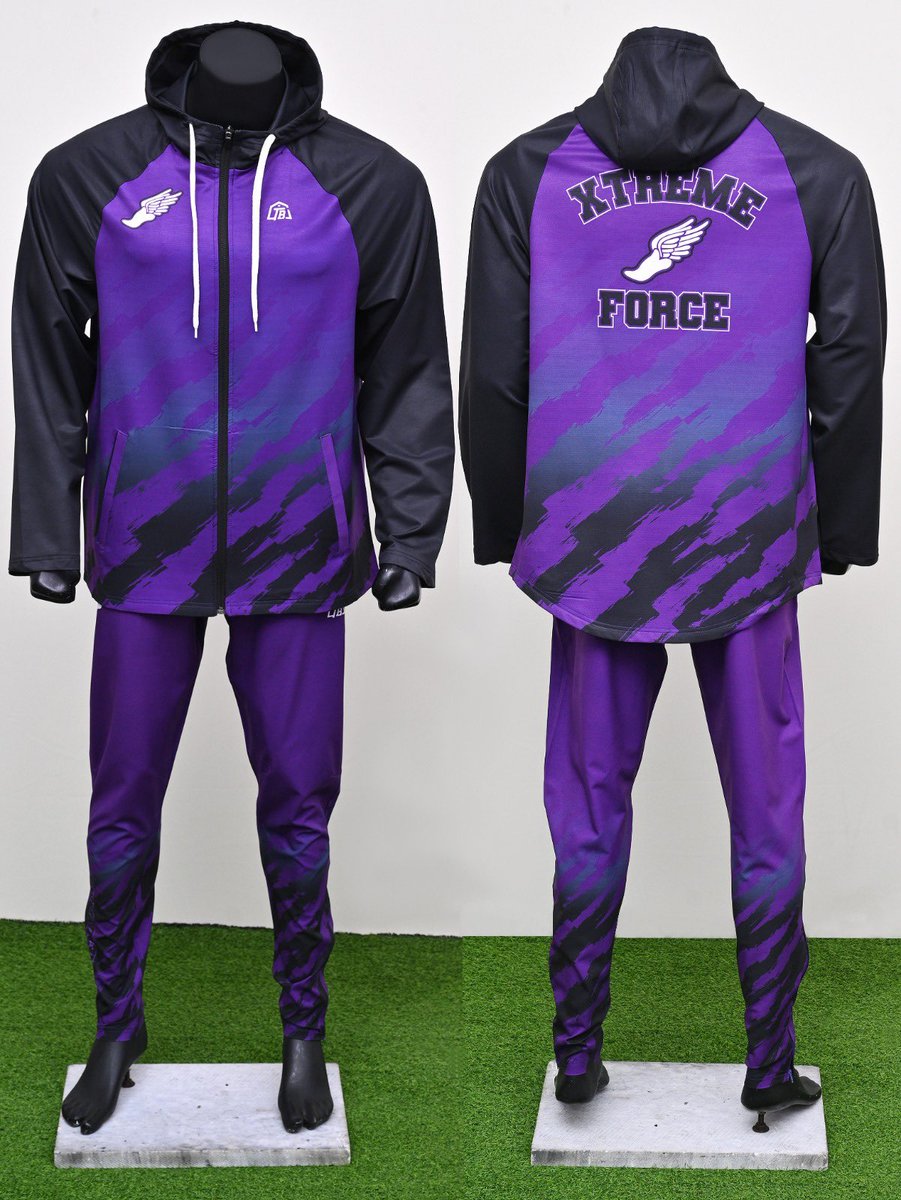 trackbarn's tweet photo. New Team Warm Ups headed to Xtreme Force π₯π+ matching Bag β
#TrackbarnFamily #Trackbarn @TTFCA @AngryHalfMiler @TexasXCCoaches https://t.co/eklugemxUH