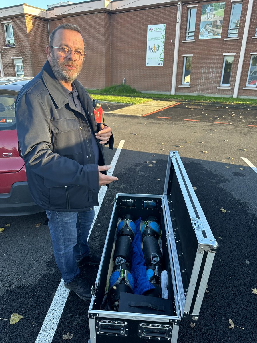 🚀 Innovation:un robot autonome pour inspecter nos réseaux!

💧Le Syndicat de l'Eau, Suez, ACWA Robotic et l’Agence de l'Eau déploient un robot pour inspecter les canalisations. Avec un rendement réseau de 90,6% contre une moyenne 🇫🇷  à  81 %,nous poursuivons notre engagement.