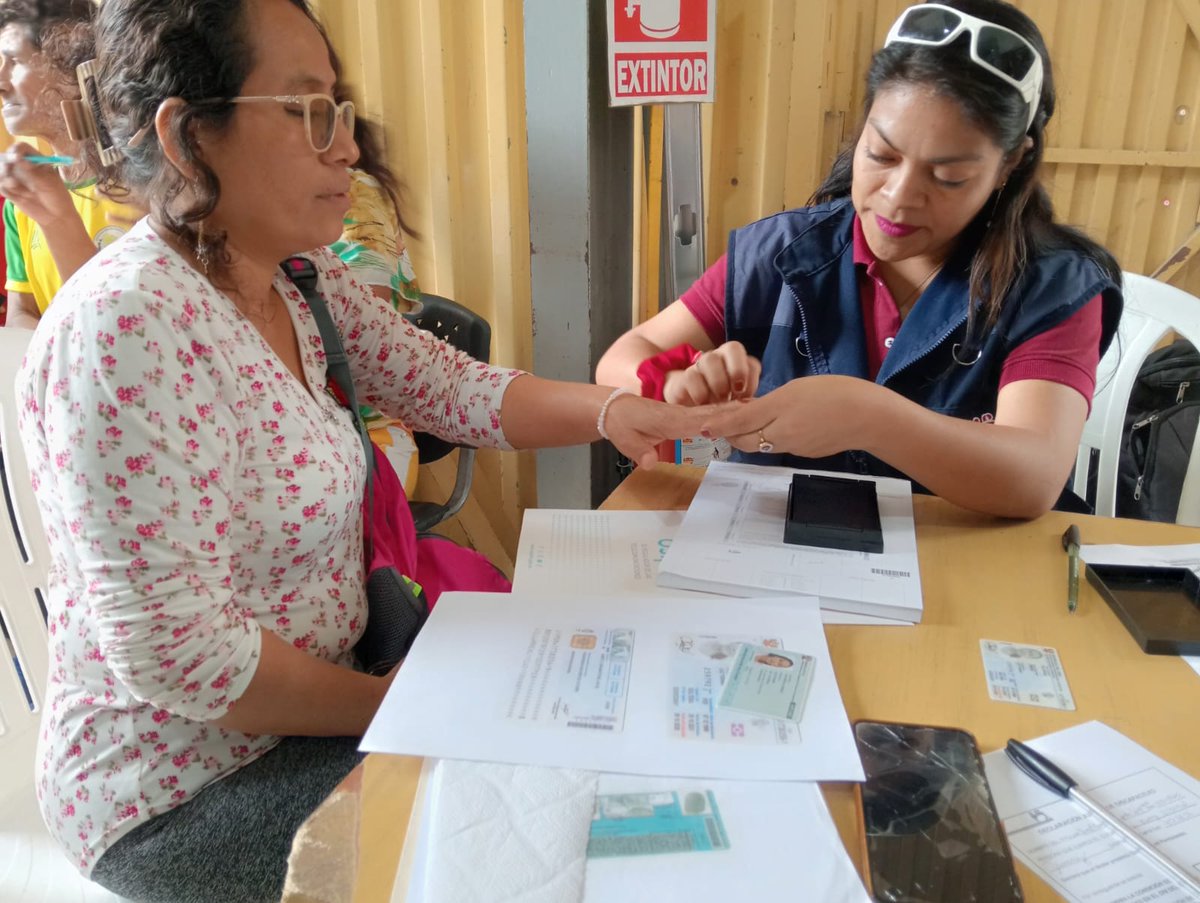 ReniecPeru's tweet photo. #Piura | El #Reniec en apoyo con la municipalidad de Piura y el @MimpConadis, realizaron campaña de identificación gratuita dirigido a población con discapacidad. Con el #DNI actualizado los ciudadanos podrán acceder a los servicios de salud que brinda el Estado. #DRIAS https://t.co/NA5atURDaZ