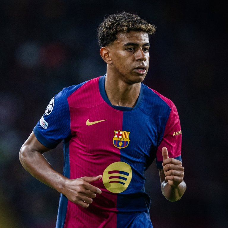 The assist that Lamine Yamal provided for Raphinha to seal his hat-trick. This kid's performance makes no sense. HE'S THE CHOSEN ONE