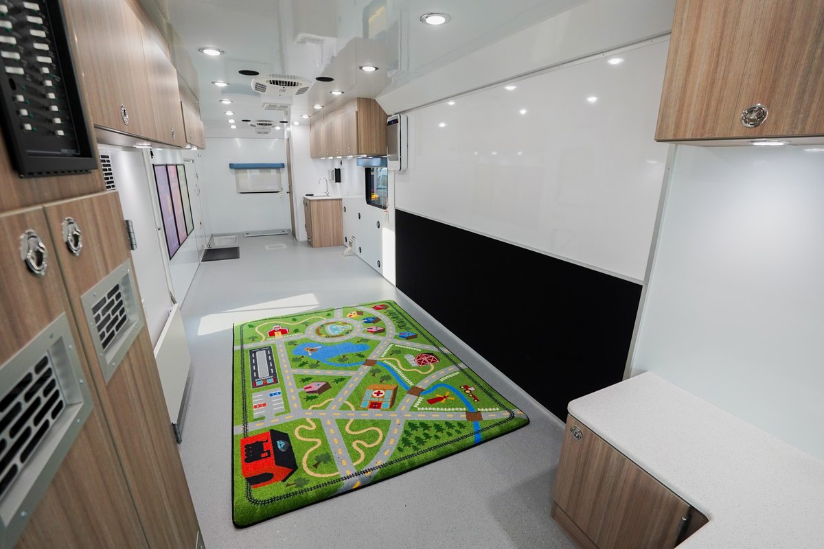 MSVehicles's tweet image. Transforming education on the go! 🚍✨

NACOG&apos;s new mobile classroom is full of versatile spaces that create endless opportunities for learning and discovery!

#MobileClassroom #LimitlessLearning