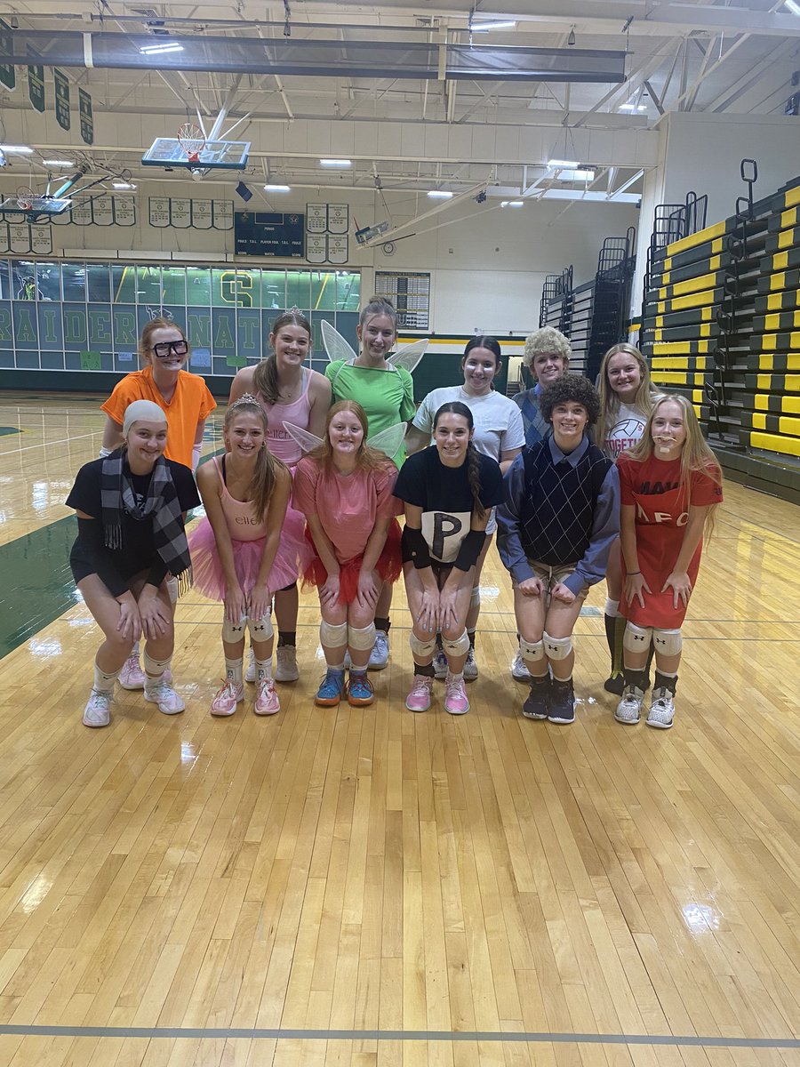 SM South Volleyball tweet media
