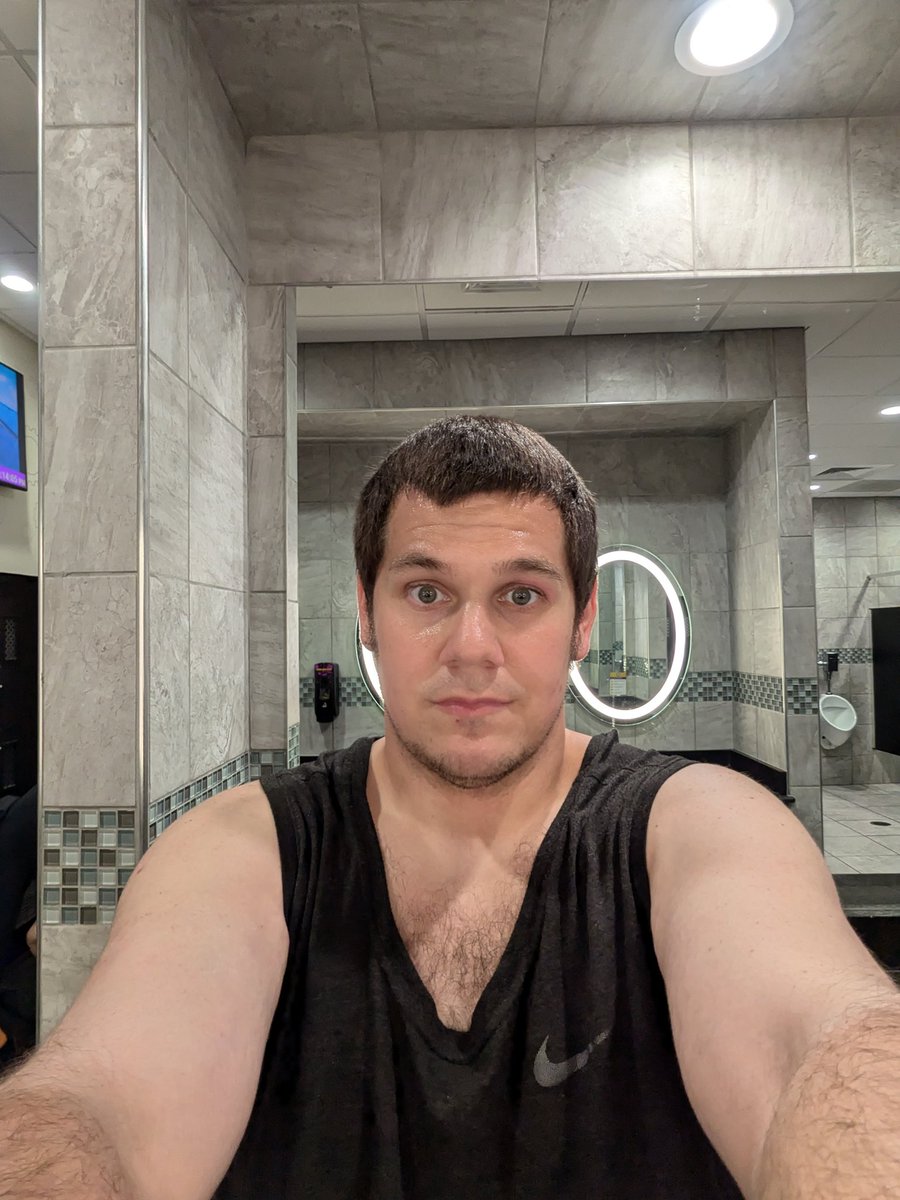 ross_write's tweet image. Second day of the gym let's go