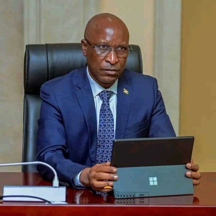NKUNZIMANA98301's tweet photo. #Burundi burafise abagabo bijunja n'ijambo👏👏
Tubashigikize ibikorwa
  @GeneralNeva @MininterInfosBi @AShingiro @MAEBurundi @BurundiGov https://t.co/ATOgYahAIW