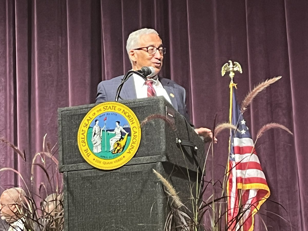 MrRDPierce's tweet photo. Congratulations to former Congressman @GKButterfield on having an 8 mile stretch of Interstate 95 that runs through N.C. House District 27 (specifically Halifax and Northampton counties) named in his honor! #ncpol #Interstate95 #halifaxcountync #northamptoncountync #HD27 https://t.co/MPeuFmLqMh