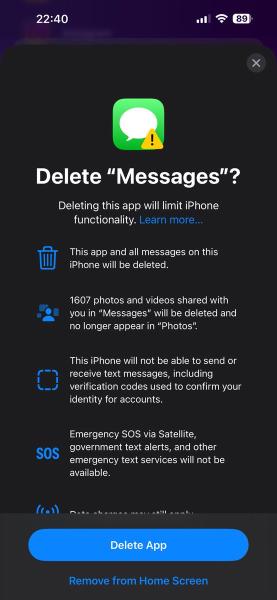 joffrey's tweet photo. En Europe on n’a peut-être pas Apple Intelligence mais on peut supprimer l’App Store, Safari, Camera, Photos, et Messages. 🔥🔥🔥 https://t.co/ahLp1YYPqO