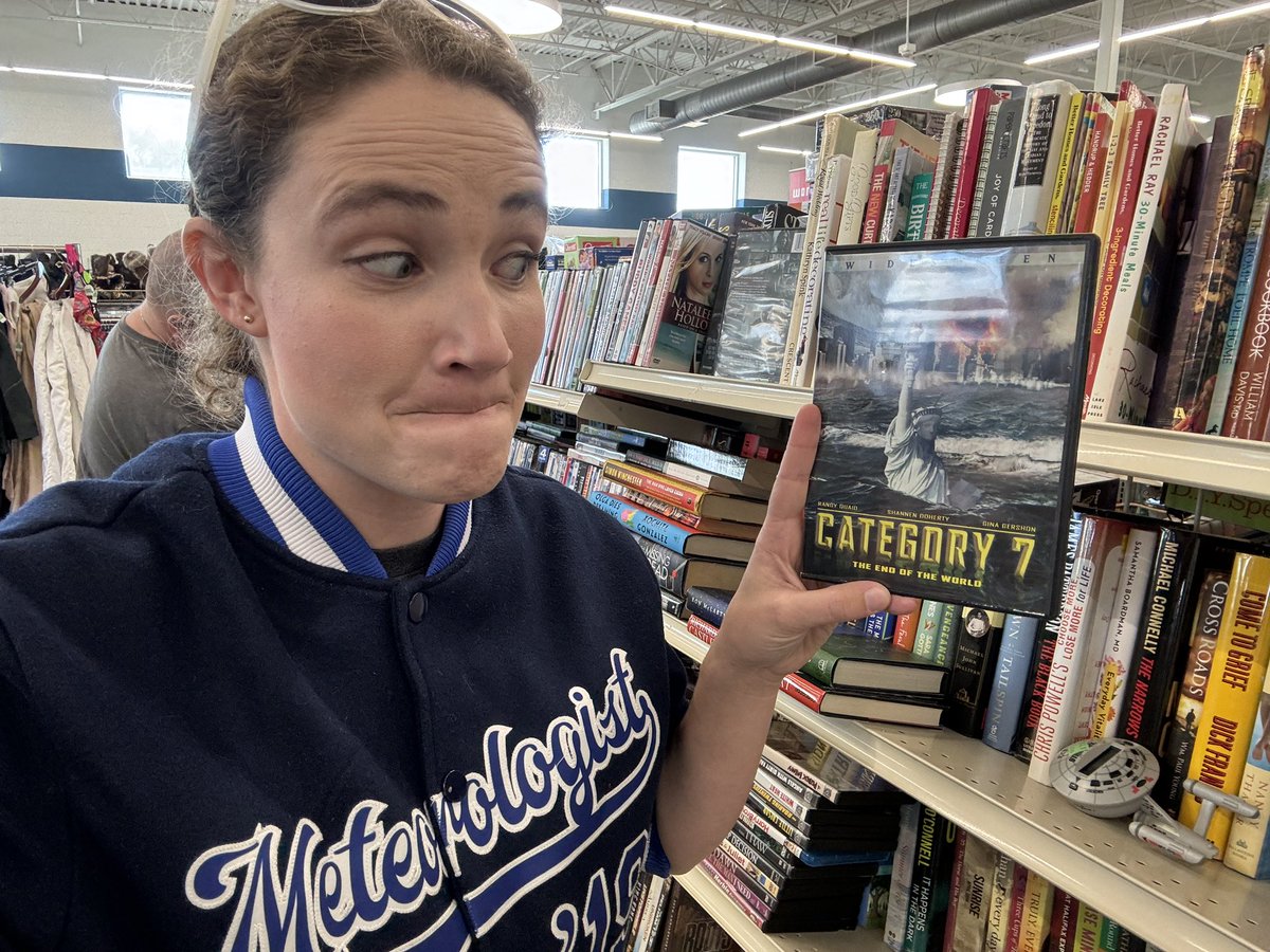 Meteorologist Katie Nickolaou tweet media