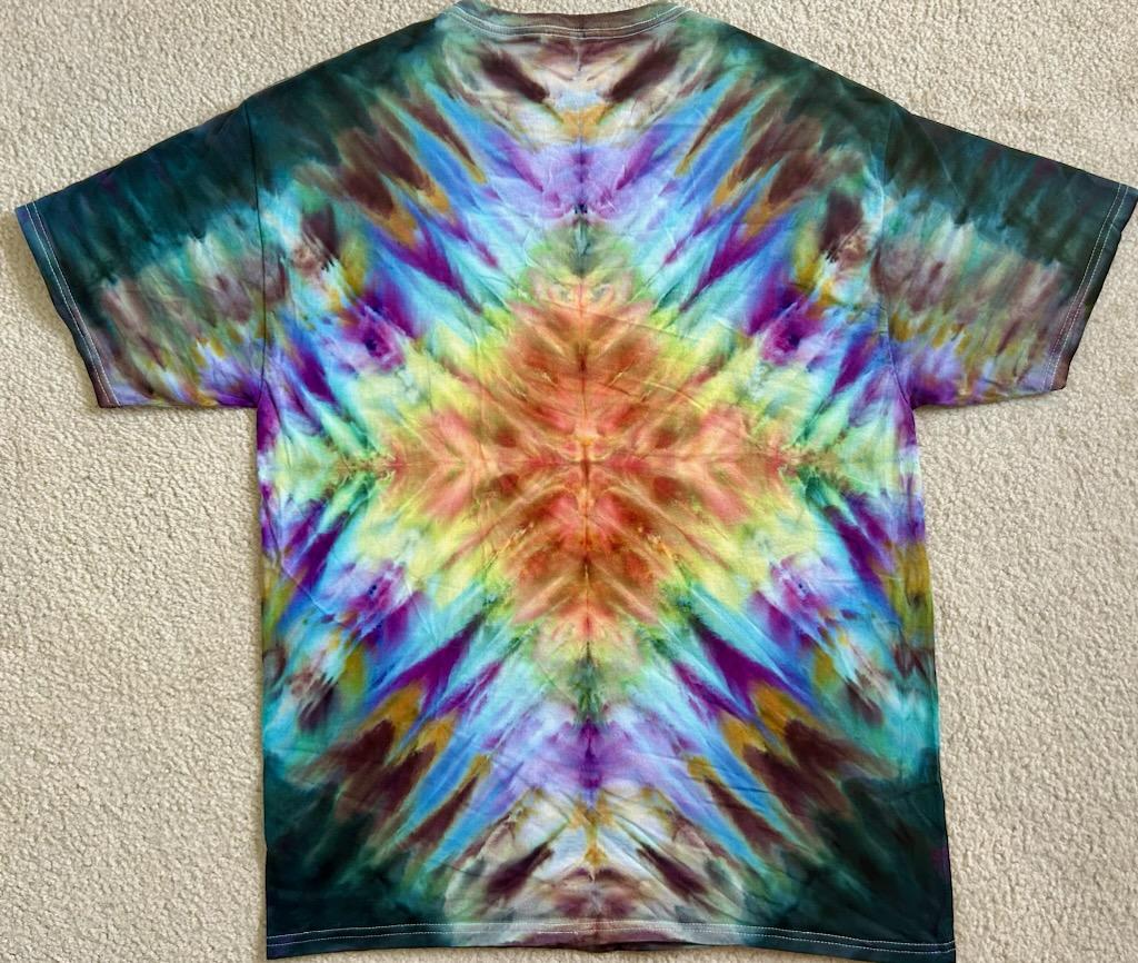 _milh0use's tweet photo. newest shirt, gravity melted diamond ice dye #tiedie #icedye #dharmatrading https://t.co/vMGMtoNaWZ