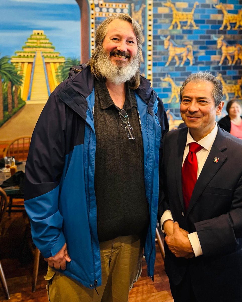 Carlos Quesnel (@quesnelc) on Twitter photo During the #Ohtli Recognition ceremony, we greeted Hillsboro Mayor <a href="/SteveCallaway2/">Steve Callaway</a>, Washington County District Attorney Kevin Barton, District 15 Senator <a href="/SollmanJaneen/">Senator Janeen Sollman</a>, and City of Cornelius Mayor Jeffrey C. Dalin. Thank you for your continued support to our community!ππ²π½ During the #Ohtli Recognition ceremony, we greeted Hillsboro Mayor <a href="/SteveCallaway2/">Steve Callaway</a>, Washington County District Attorney Kevin Barton, District 15 Senator <a href="/SollmanJaneen/">Senator Janeen Sollman</a>, and City of Cornelius Mayor Jeffrey C. Dalin. Thank you for your continued support to our community!ππ²π½