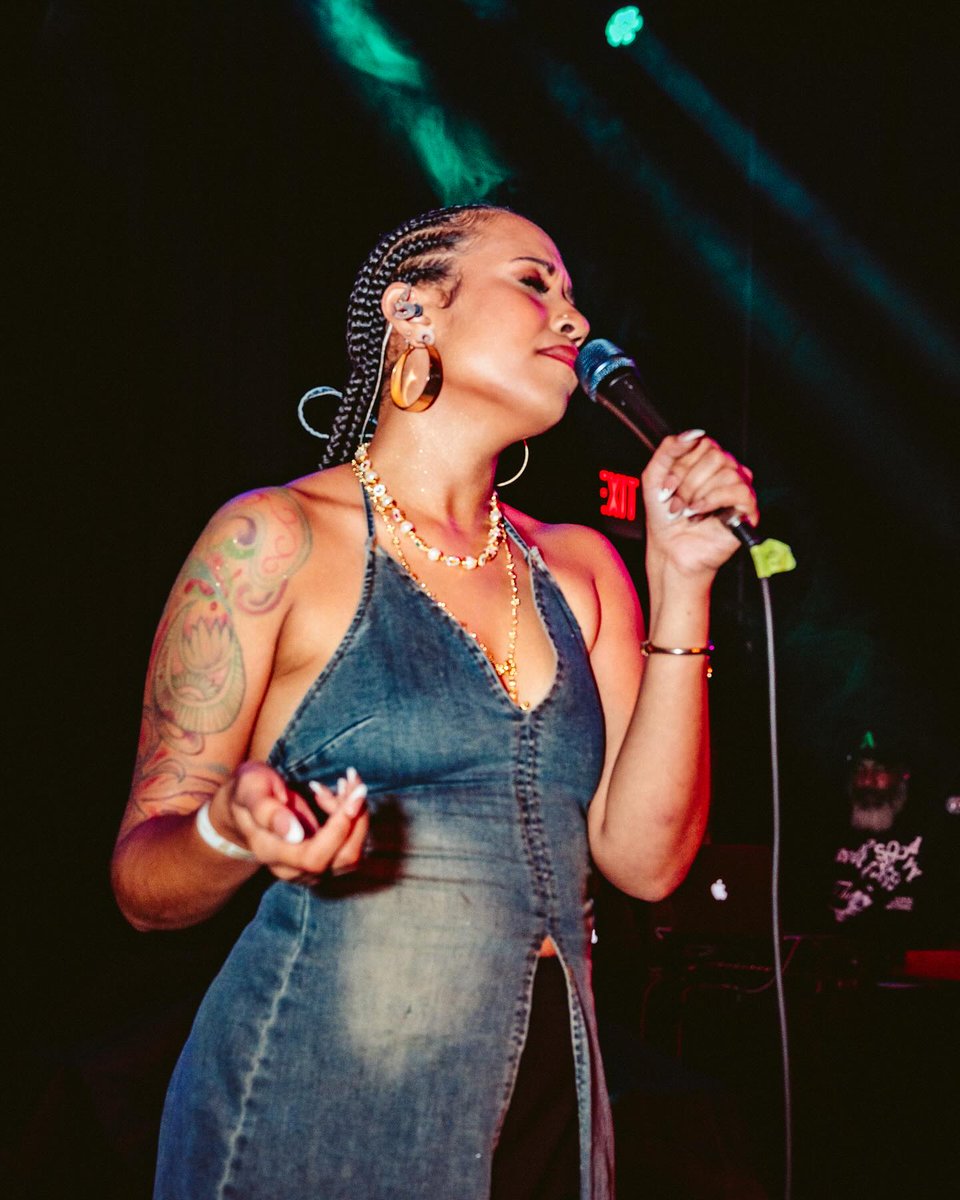 The Litty Commitee tweet media