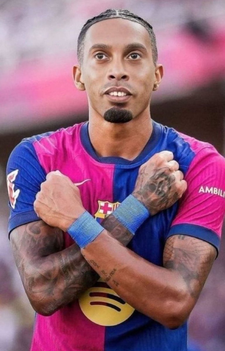 Damii2705's tweet photo. meneo del Barça con estrella incluida 💙♥️ https://t.co/LnRMkpQAiq