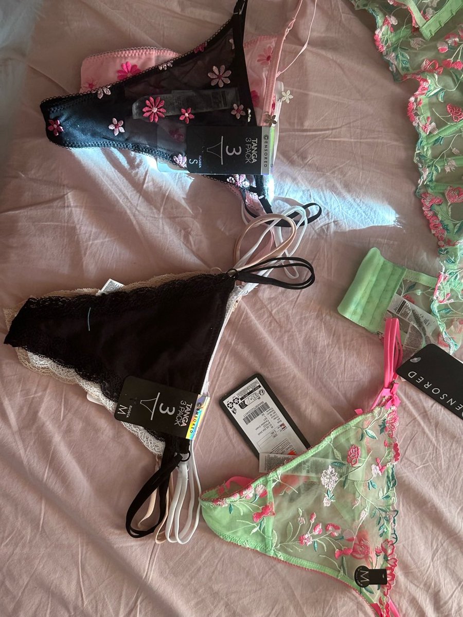 msmistyann's tweet photo. I just love shopping it’s a girly thing https://t.co/M55YohzbdT