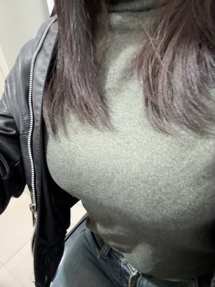 feixue8588's tweet photo. 我不值得吗？ https://t.co/AG7DuEahk3
